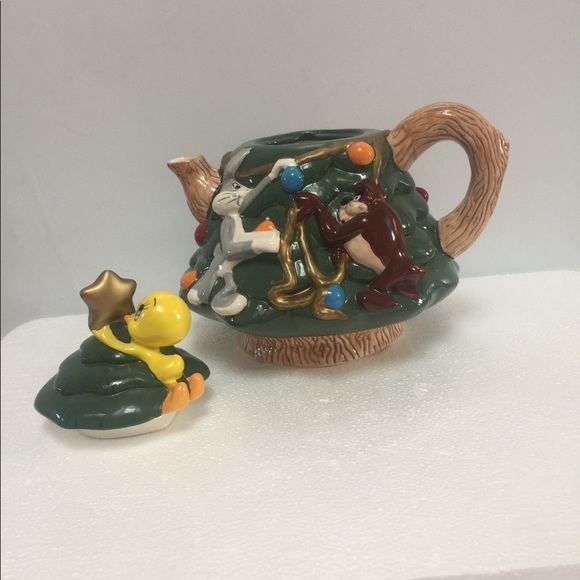 Christmas Tree Teapot - Picture 2 of 3